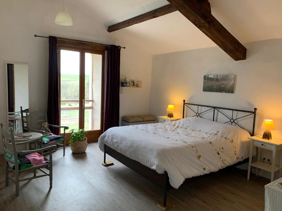 Au Mas De Janita Hotell Cahuzac-sur-Vère Eksteriør bilde